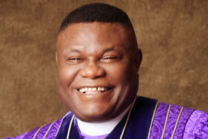 Dr. <b>Mike Okonkwo</b> is the Presiding Bishop of The Redeemed Evangelical Mission <b>...</b> - baba_sidebar